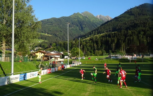 Luciaparkstadion - Niedernsill