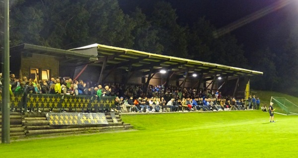Planetenstadion - Hellmonsödt