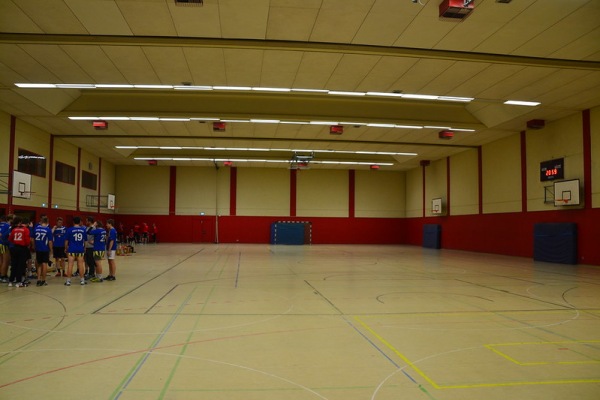 Sporthalle der Gewerblichen Bildungsanstalten Bonn - Bonn