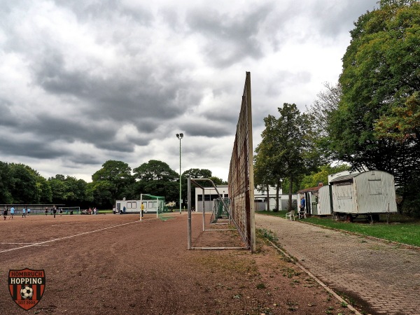 Sportanlage Gesamtschule Ückendorf Platz 2 - Gelsenkirchen-Ückendorf