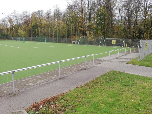 PCC-Stadion Nebenplatz 2 - Duisburg-Homberg