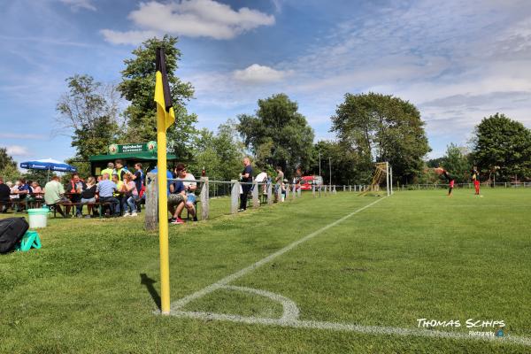 Sportplatz beim Schulhaus - Aichhalden-Rötenberg