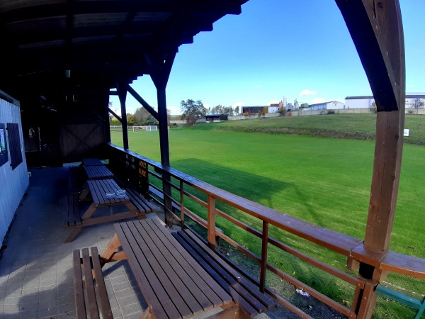 Hřiště Hadačka - Výrov-Hadačka