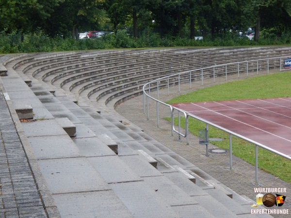 Gerd-Müller-Stadion im Rieser Sportpark - Nördlingen