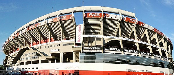 Estadio Mâs Monumental - Buenos Aires, BA