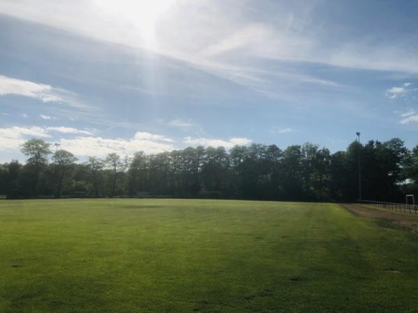 Sportplatz am Paradies - Schlangen-Oesterholz-Haustenbeck