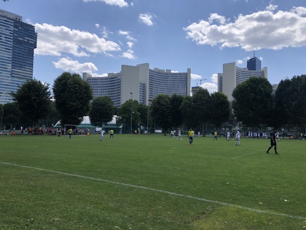 Sportcenter Donaucity Nebenplatz - Wien