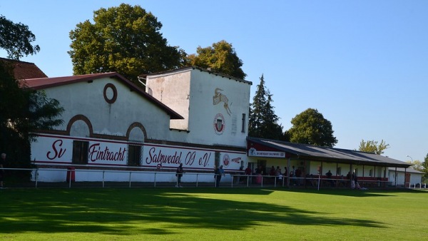 Flora-Sportplatz - Salzwedel