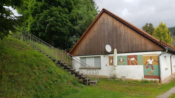 Sportplatz Am Bahnhof - Steinbach-Hallenberg-Altersbach