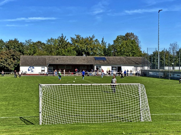 Waldstadion - Bad Sassendorf-Neuengeseke