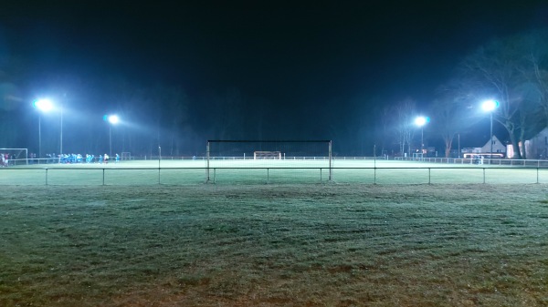 Sportanlage Flatow Platz 2 - Kremmen-Flatow