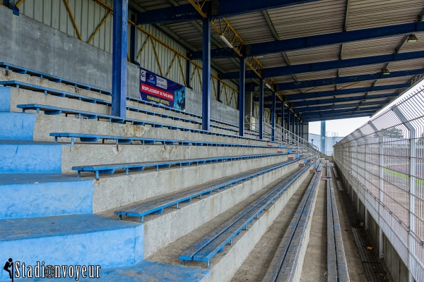 Stade Vélodrome Roger Salengro - Creil