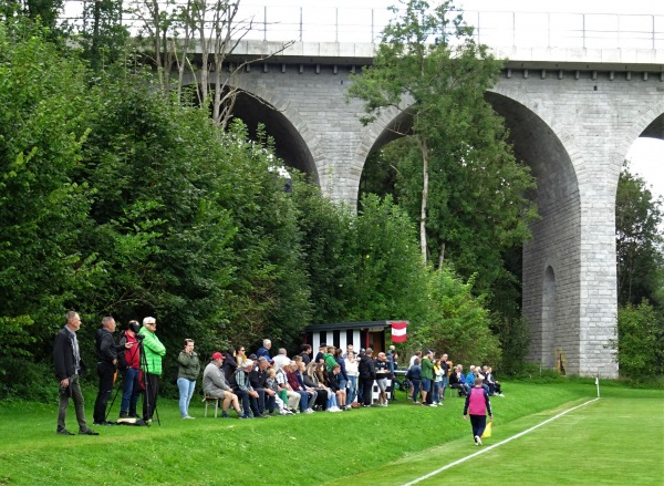 Autobahnstadion - Eberstalzell