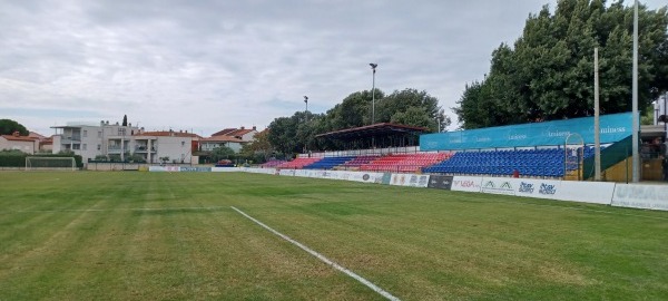 Stadion Lako - Novigrad