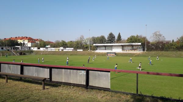 Steinfeldstadion - Theresienfeld