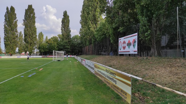 Sportplatz Donaufeld - Wien