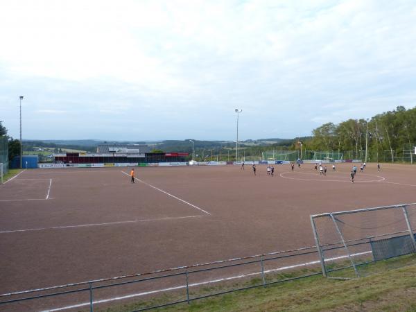 Sportplatz Breslauer Straße - Waldbröl-Hermesdorf