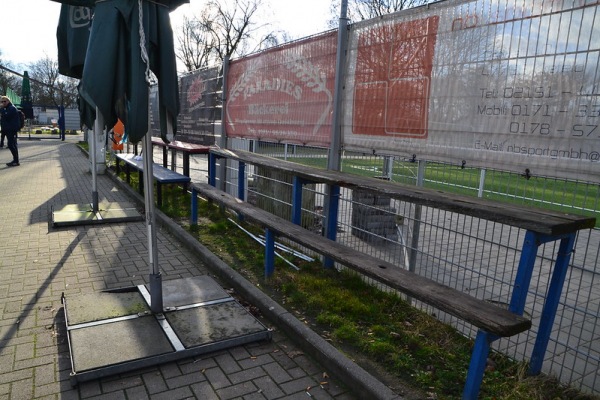 Bezirkssportanlage Warbruckstraße II - Duisburg-Hamborn