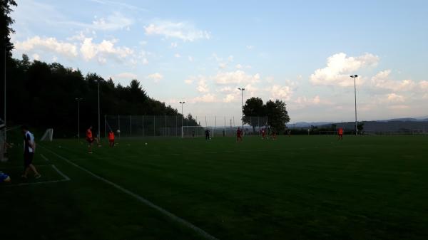 Sportplatz Lindenrain - Attiswil