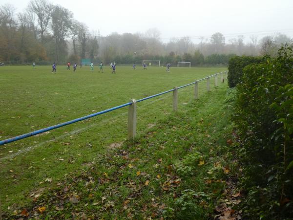 Oberwaldstadion Nebenplatz 2 - Karlsruhe-Durlach