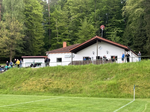 Waldstadion - Lemberg-Glashütte