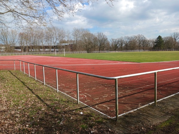 Kopernikus-Gymnasium-Sportplatz - Bargteheide