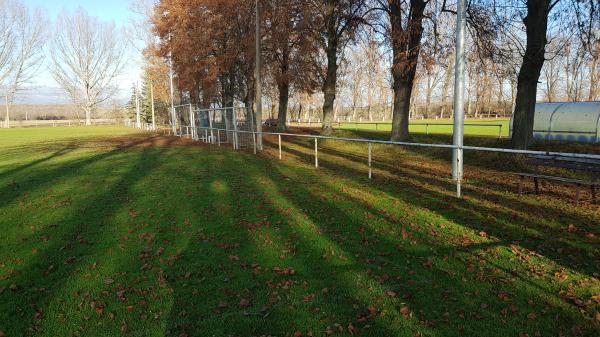 Stadion Gebesee Nebenplatz - Gebesee