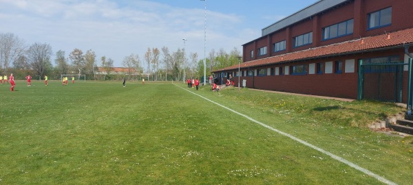 Sportplatz Adam-Riese-Schule - Gifhorn