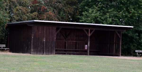 Sportplatz Esch - Grafschaft/Rheinland-Esch