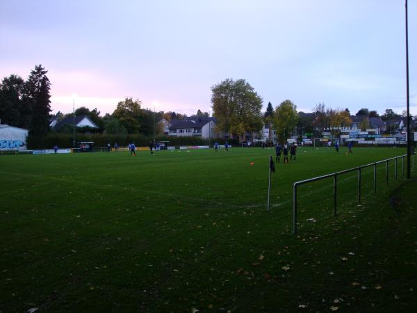 Sportplatz Rathausstraße - Aachen-Laurensberg