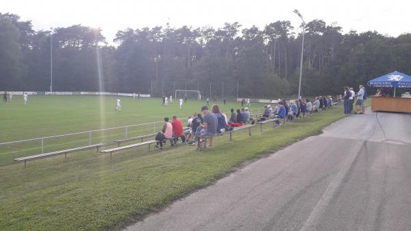 Waldstadion Großsteinbach - Groß Steinbach