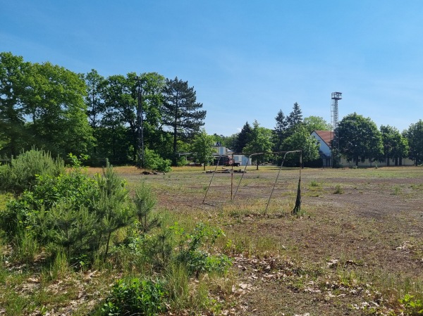 Knappenkampfbahn Nebenplatz - Hoyerswerda-Knappenrode