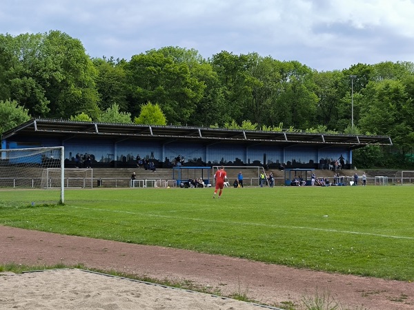 Bezirkssportanlage Roomersheide/Erbstollen - Bochum-Weitmar