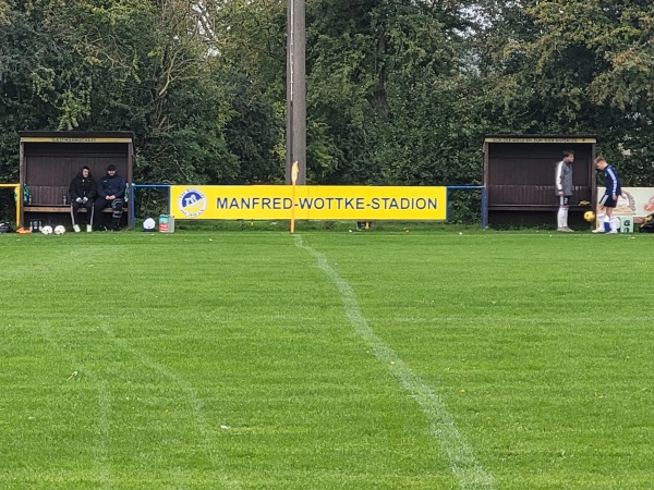 Manfred-Wottke-Stadion - Coppenbrügge-Bispeorde