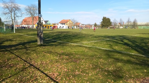 Rolf-Kebernik-Sportfeld - Pölzig