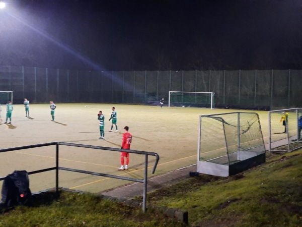 Sportplatz Zur Feuerkuppe - Sondershausen-Straußberg