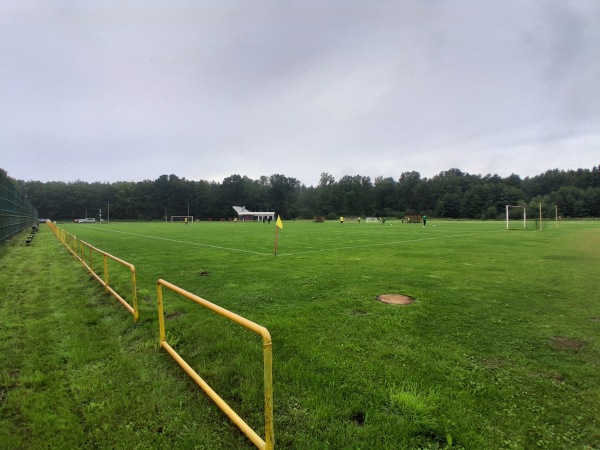 Boisko w Dobra - Dobra