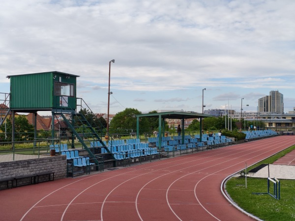 Sportovní Stadion Dekanka - Praha