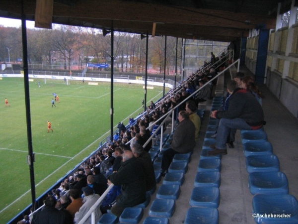 Gemeentelijk Parkstadion - Boom