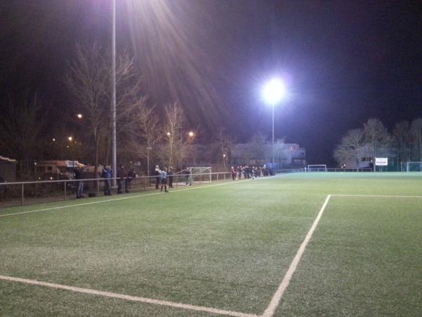 Stade Rue Henri Dunant terrain synthétique - Lëtzebuerg (Luxembourg)