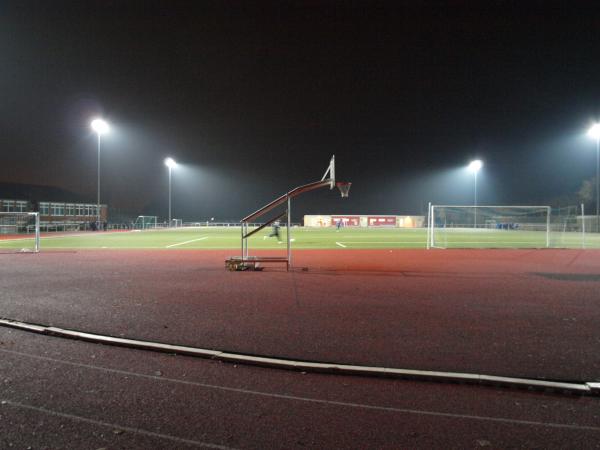 Sportplatz an der Hauptschule - Holzwickede