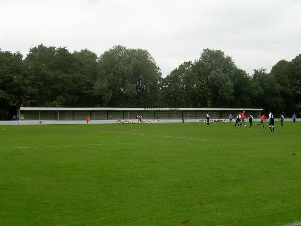 Sportanlage an der Kesselschleuse B-Platz - Emden-Wolthusen