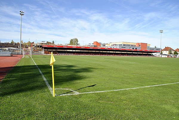 Beck & Fraundienst-Stadion - Rosenheim