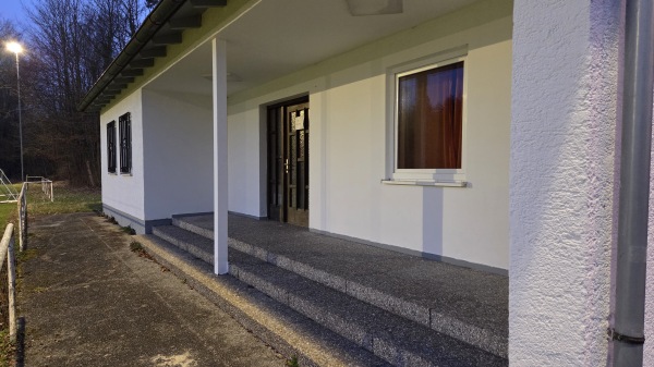 Sportanlage Isarstraße Platz 2 - Langenbach/Oberbayern-Oberhummel