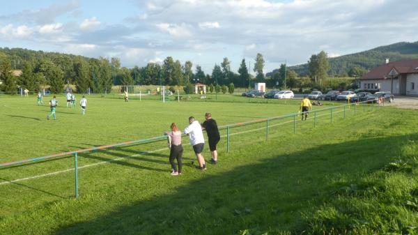 Boisko w Marciszów - Marciszów