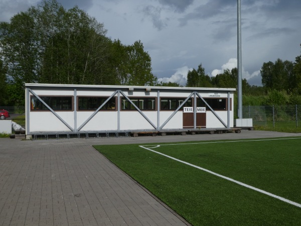 Paide linnastaadion kunstmuruvälja - Paide