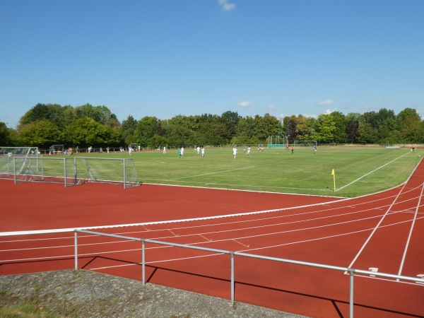 Sportplatz am Ortsrand - Harsum-Borsum