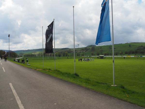 Sportplatz Erkeln - Brakel-Erkeln