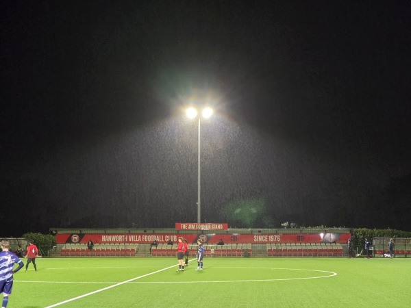 Rectory Meadow - London-Hanworth, Greater London