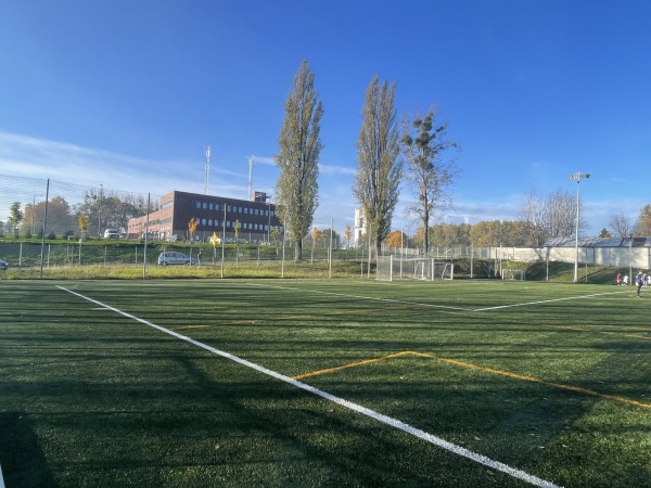 Nowy Stadion Polonii Bytom Boisko obok - Bytom